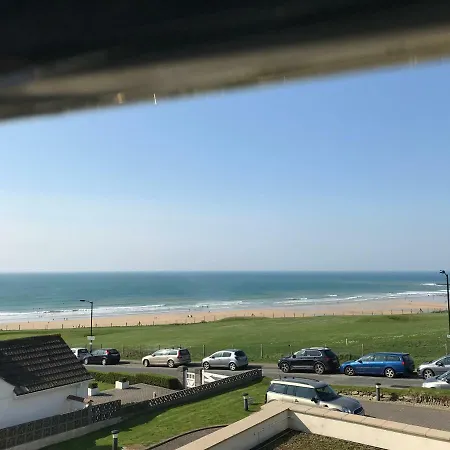 6 Ocean Gate Apartment Ньюки Экстерьер фото