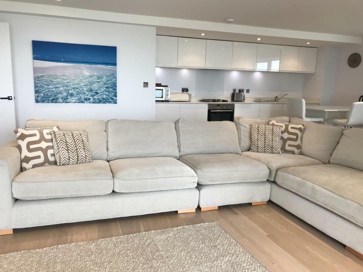 6 Ocean Gate Ньюки
